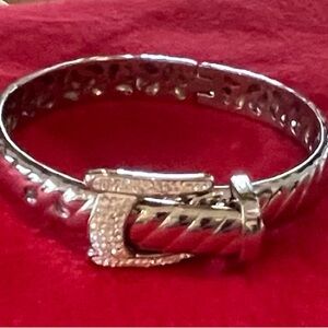 Vintage buckle bracelet